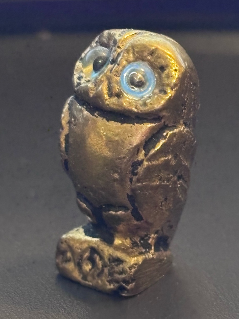 Vintage Mini Bronze Brass Owl Figurine AΘE AOE Mark Blue Glass Eyes Greek Athena - Picture 6 of 11